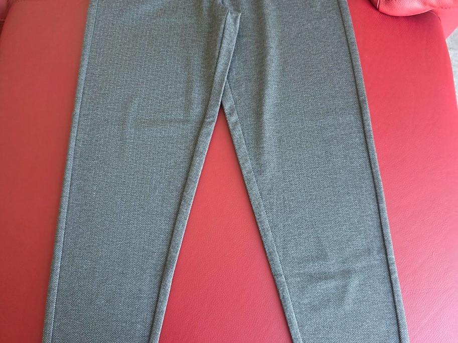MEGAN Komforthose Grau – Eleganter Komfort für modebewusste und selbstbewusste Damen