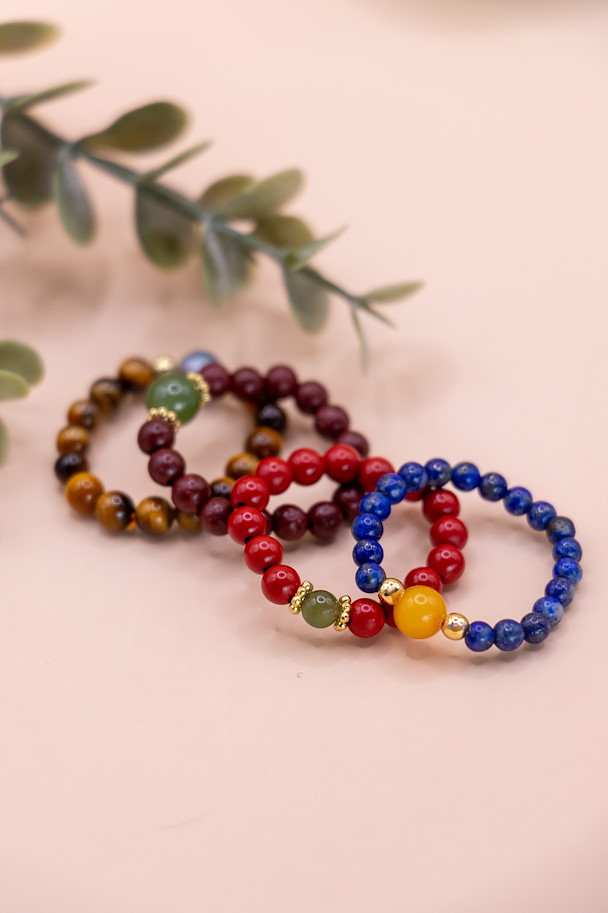 Lan Zi – Ring aus Lapislazuli & Bienenwachs-Bernstein