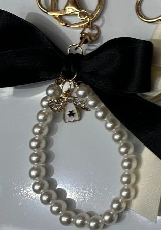 Taschenanhänger ESTRELIA PEARL BOW