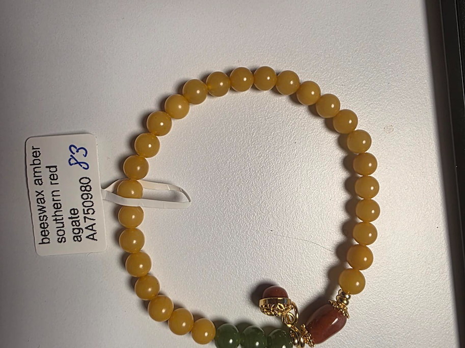 Armband mit Bienenwachs Bernstein und Rotem Achat